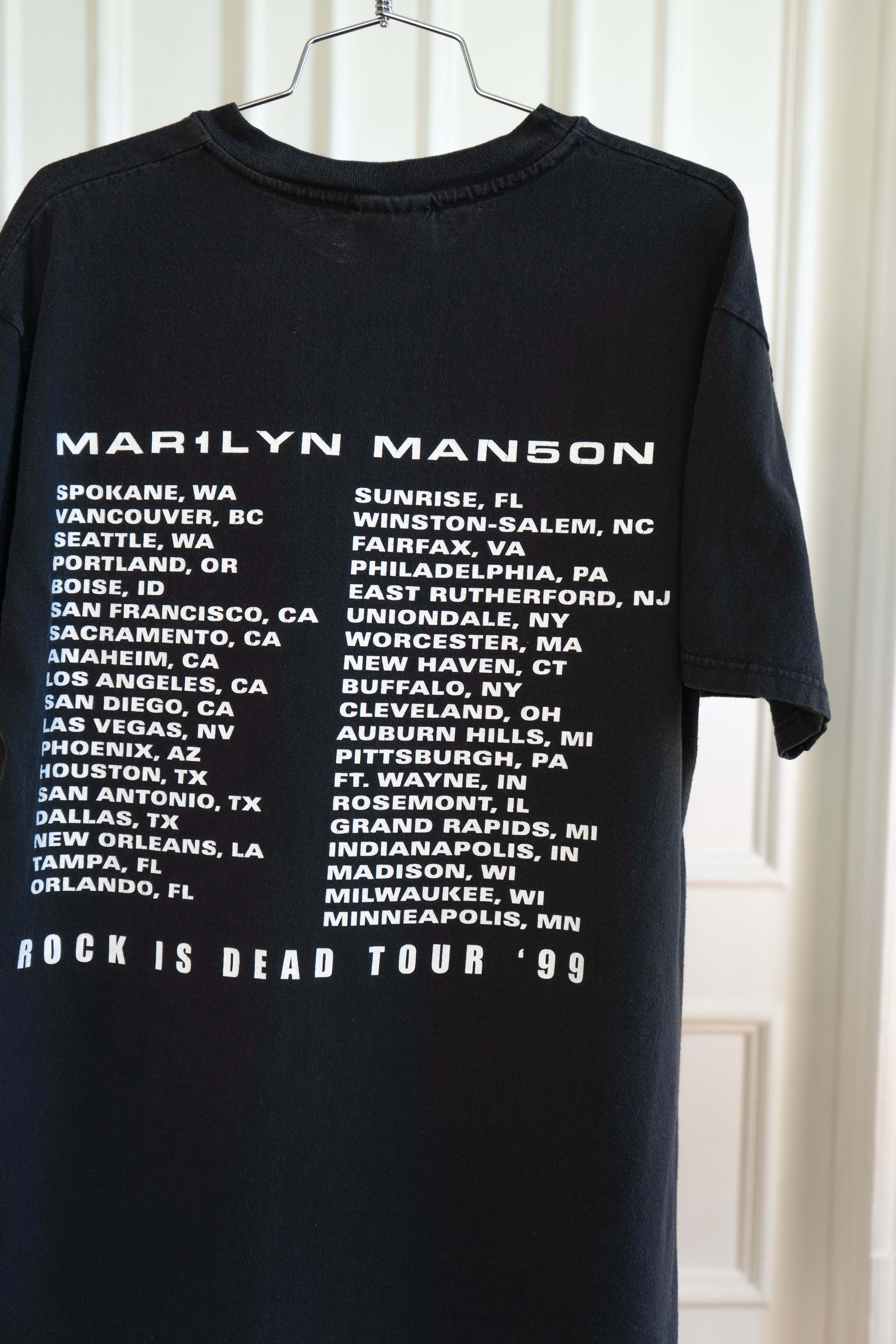 1999 Marilyn Manson "Rock Is Dead"