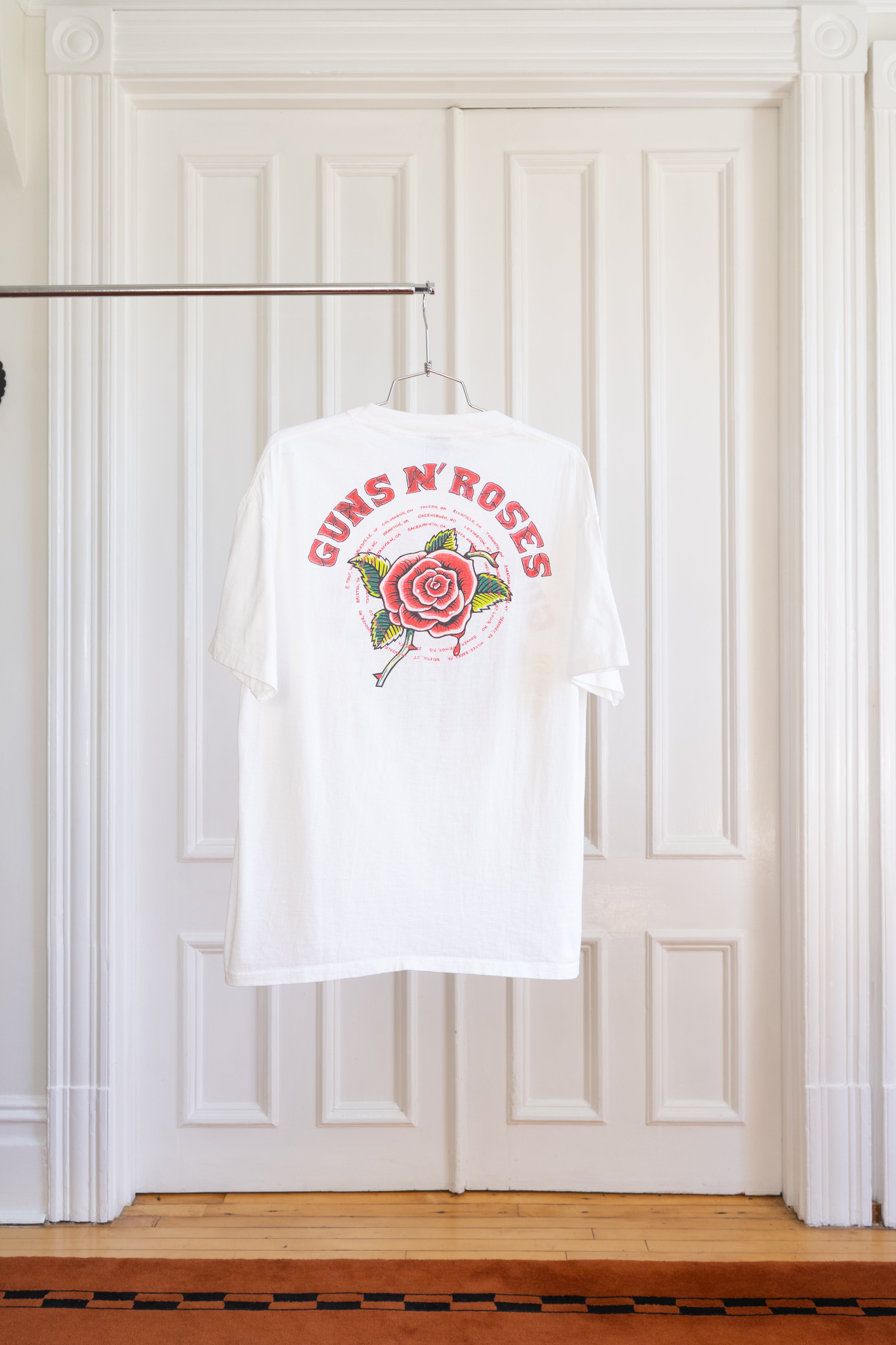 1991 Guns N Roses "Use Your Illusion"