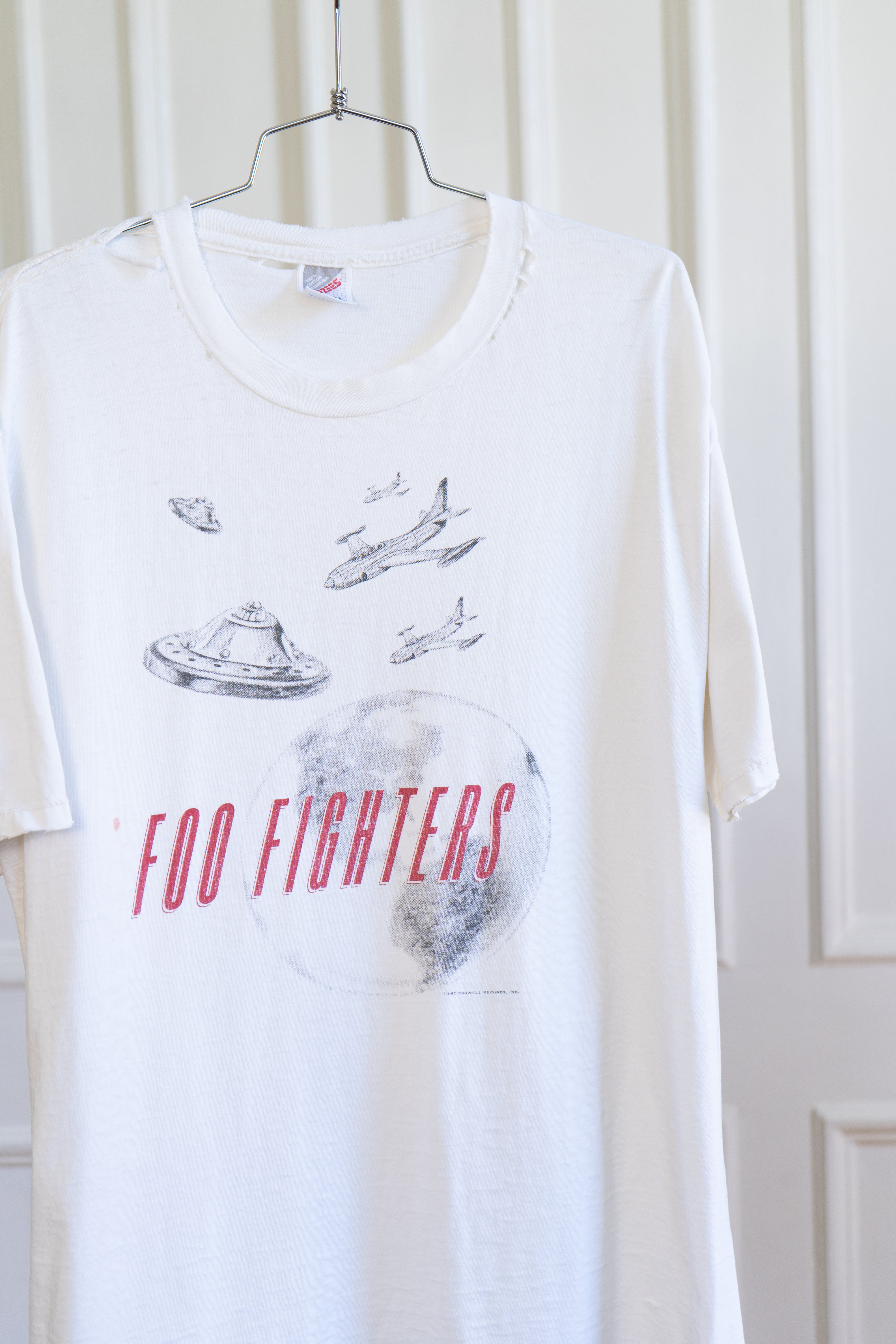 1996 Foo Fighters "UFO"